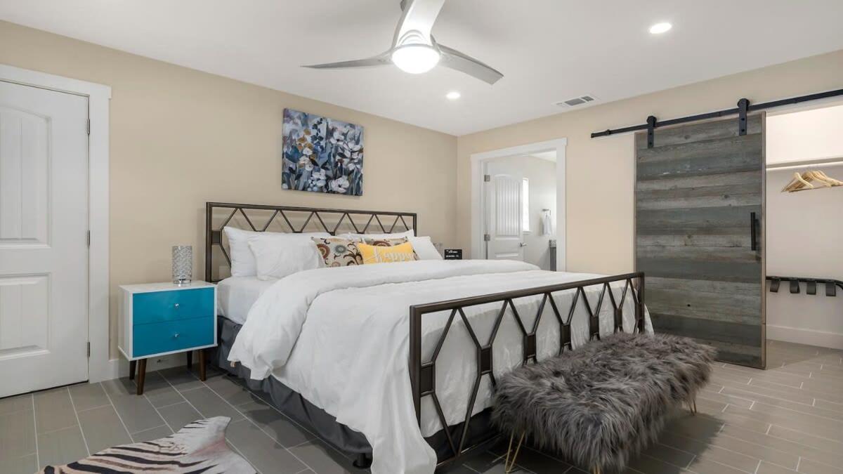 Blumenhaus Sleeps 6 Full Kitchen Plus Hot Tub 프레드릭스버그 외부 사진